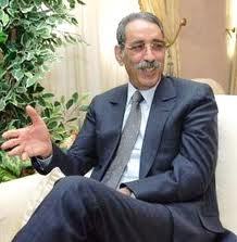 الرئيس الموريتاني الأسبق أعل ولد محمدفال الذي سلم السلطة طواعية للمدنييين